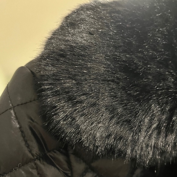 RL (RALPH LAUREN) SOFT NYLON COAT WITH FAUX FUR Collar-AMAZING! - Picture 4 of 12